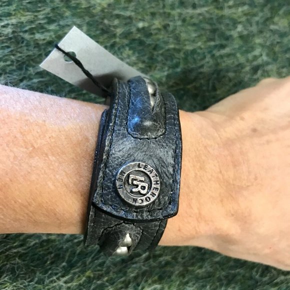 Leatherock Black Leather & Pearl Bracelet - Picture 4 of 4